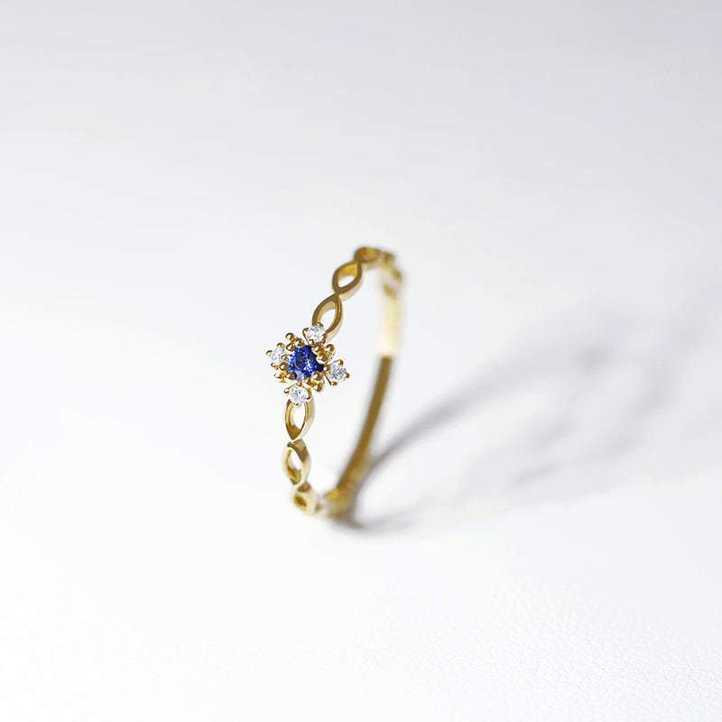 Victoria Blue Gaze Ring