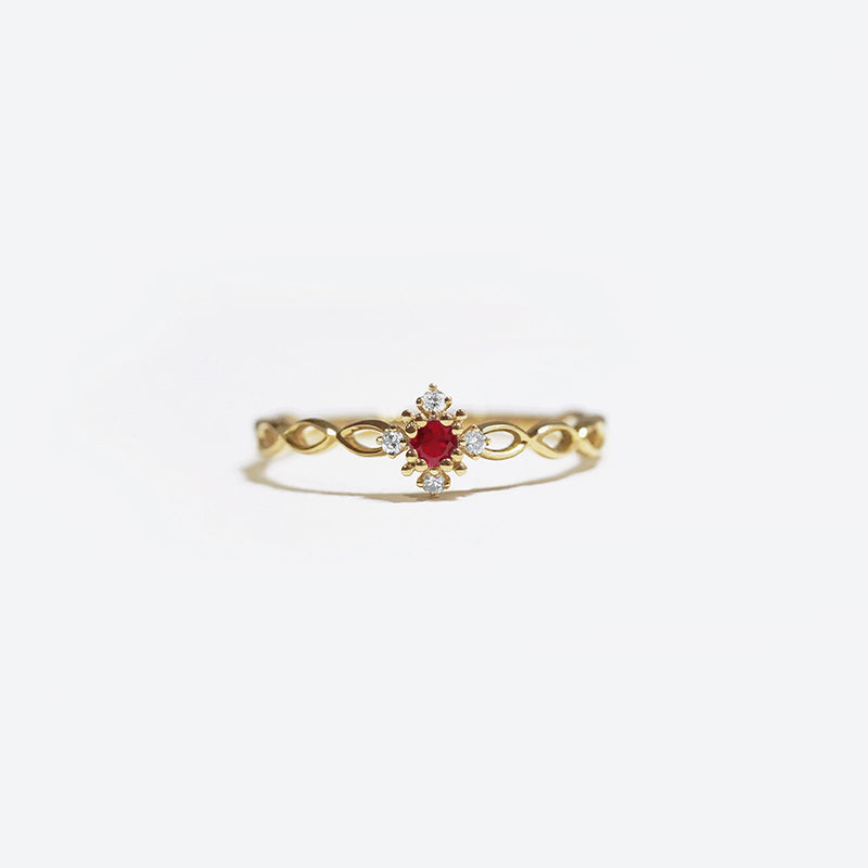 Victoria Red Gaze Ring