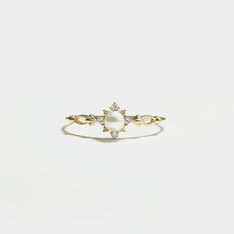 Victoria Pearl Crush Ring