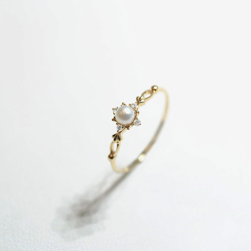 Victoria Pearl Crush Ring