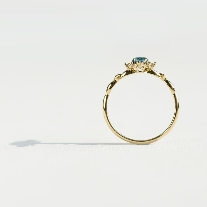 Victoria Comet Ring